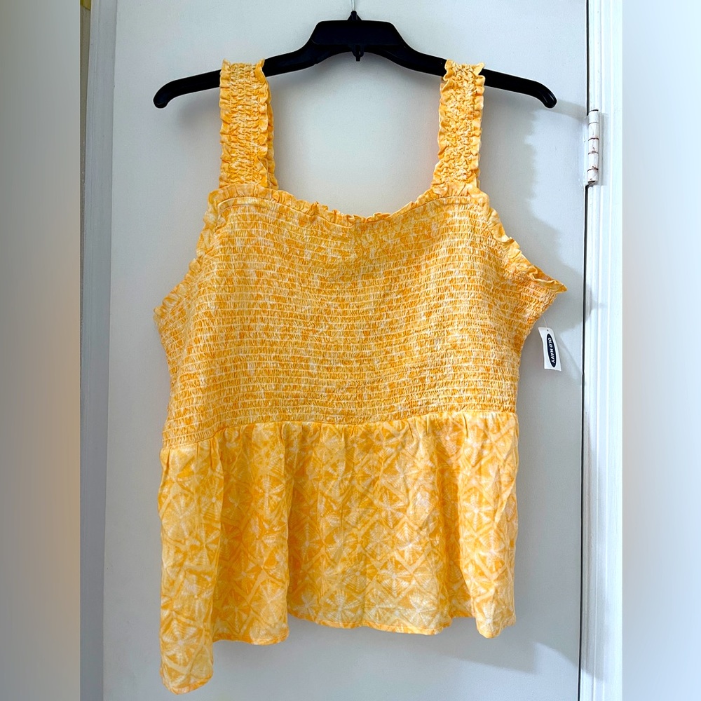Old Navy Ruffle Tank Top